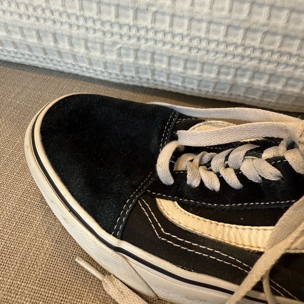 Vans Old Skool Black With White Stripe Men’s Size 7.5 Womens Size 9 off the wall - Picture 3 of 14